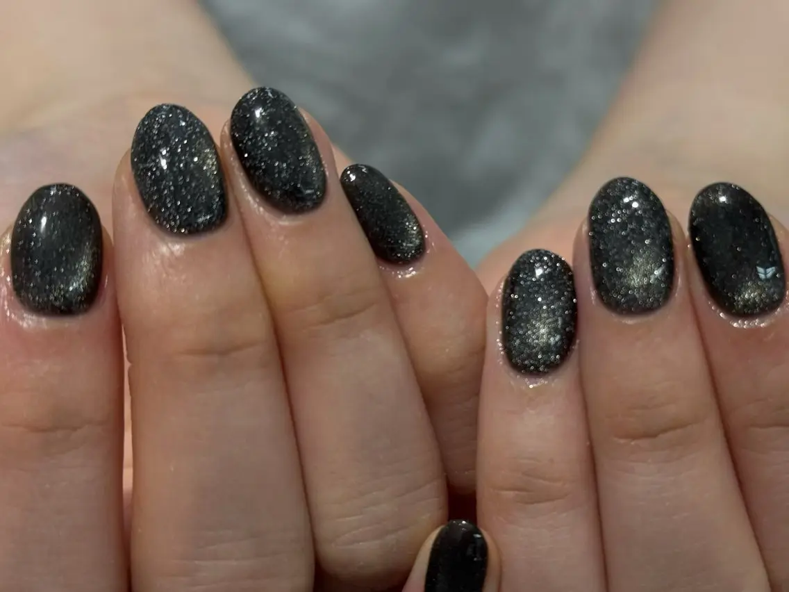 ネイル チークネイル フレンチネイル 韓国ネイル マグネットネイル 持ち込み ハンドネイル LINEA.nail Kozueのネイルデザイン