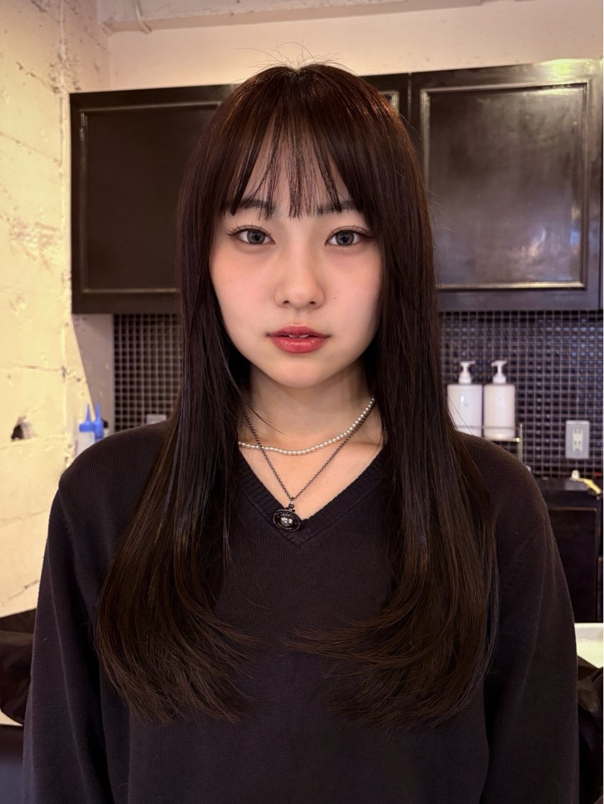 ロング カット ヘアカラー トリートメント レイヤーカット🎀 NANAHAのヘアスタイル