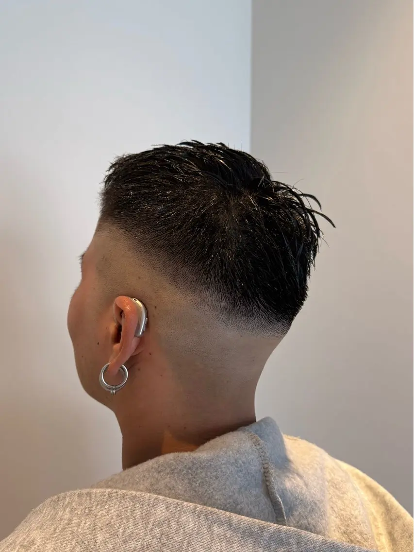 ショート カット 福永 縁のヘアスタイル
