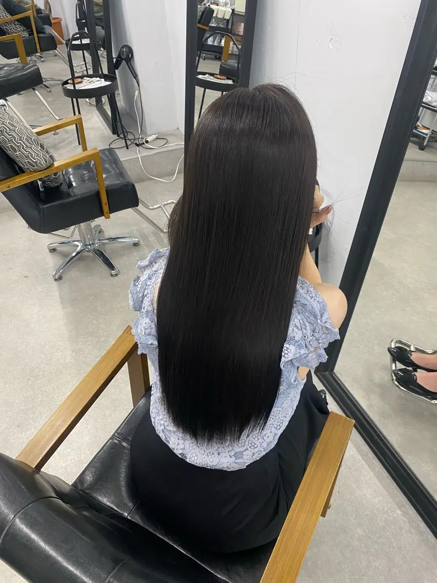 ロング 太田 すず香のヘアスタイル