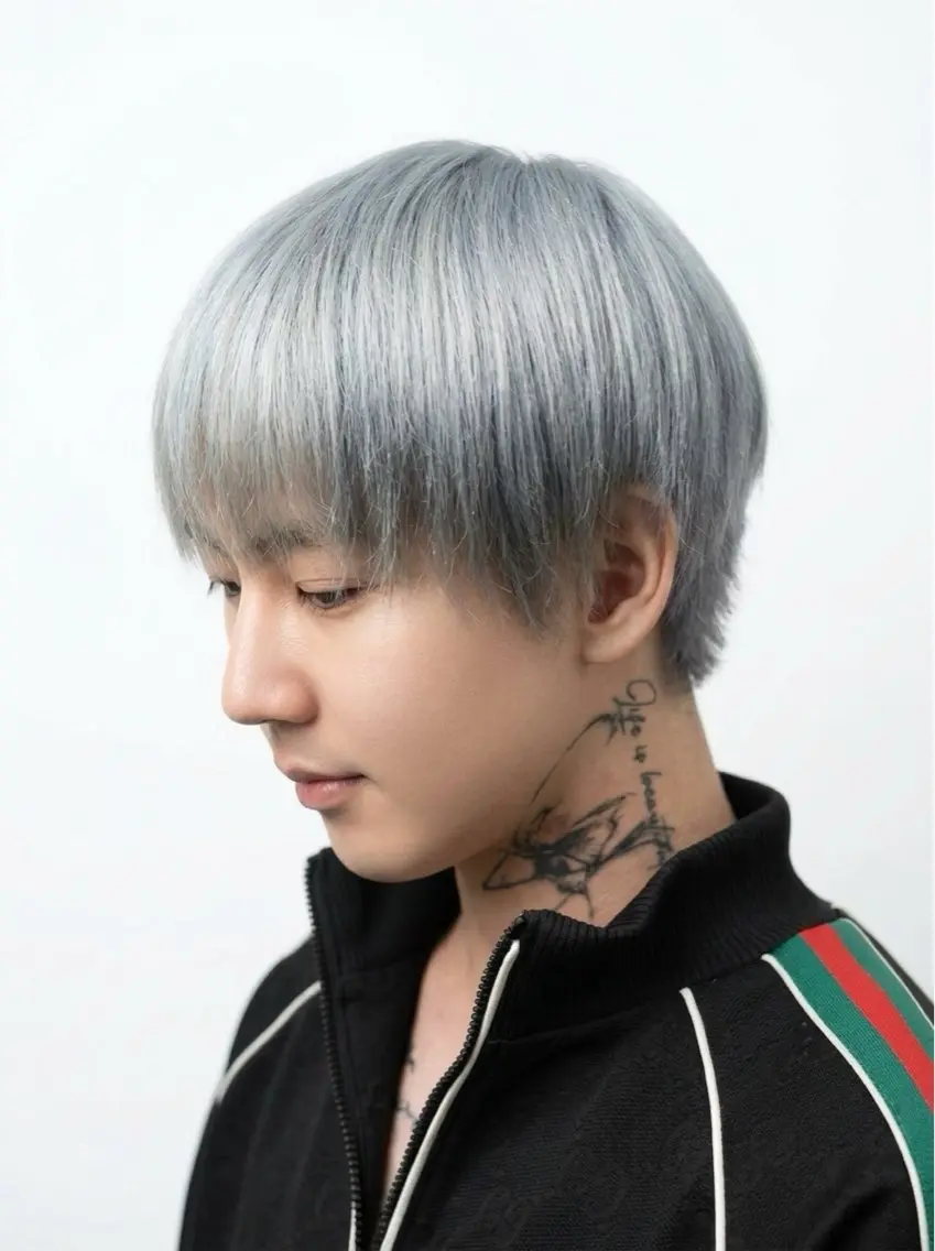 カラー メンズ メンズブリーチ メンズハイトーン ブリーチ 透明感カラー デザインカラー カット ヘアカラー 心斎橋メンズサロン リベルテグリットのヘアスタイル