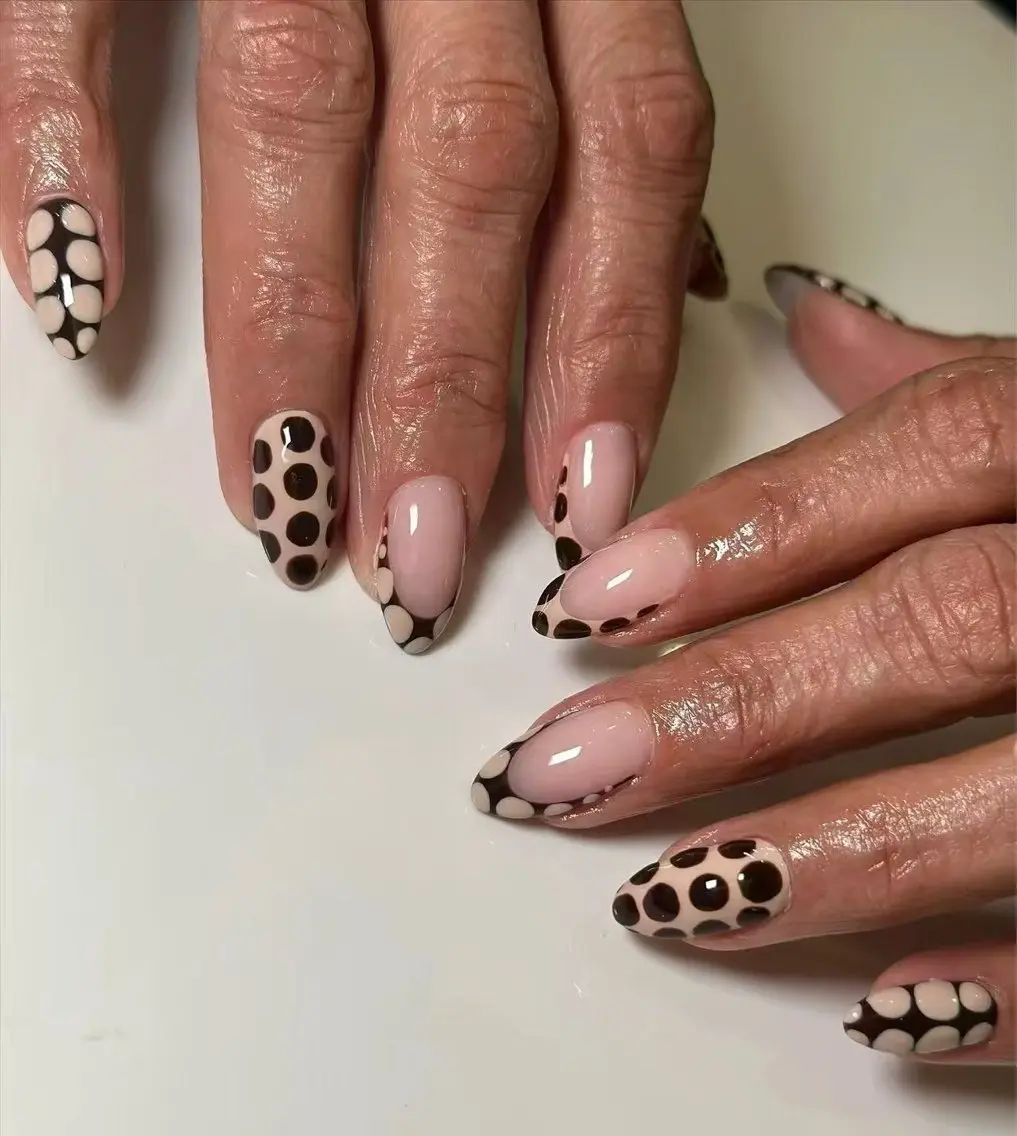 ネイル フラワーネイル フレンチネイル ジェルネイル ガラスフレンチ ハート ハンドネイル BabyYouMi nailのネイルデザイン