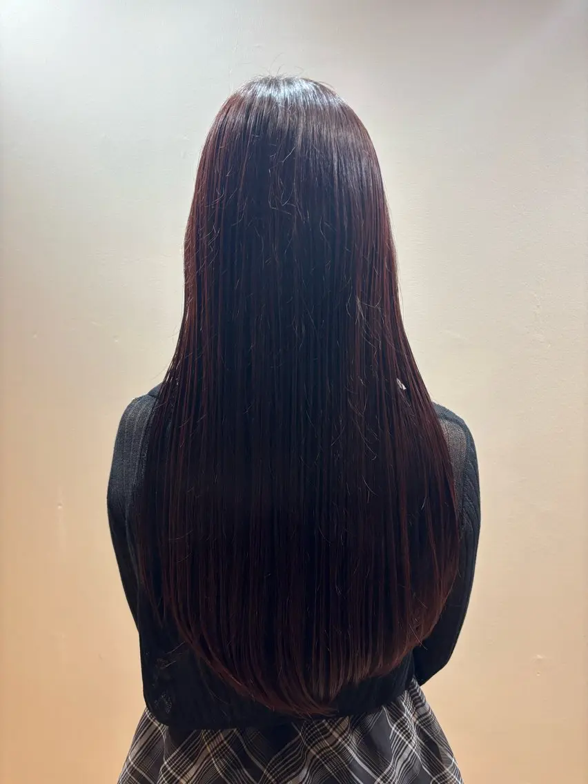 ロング 小原 瑠美那のヘアスタイル