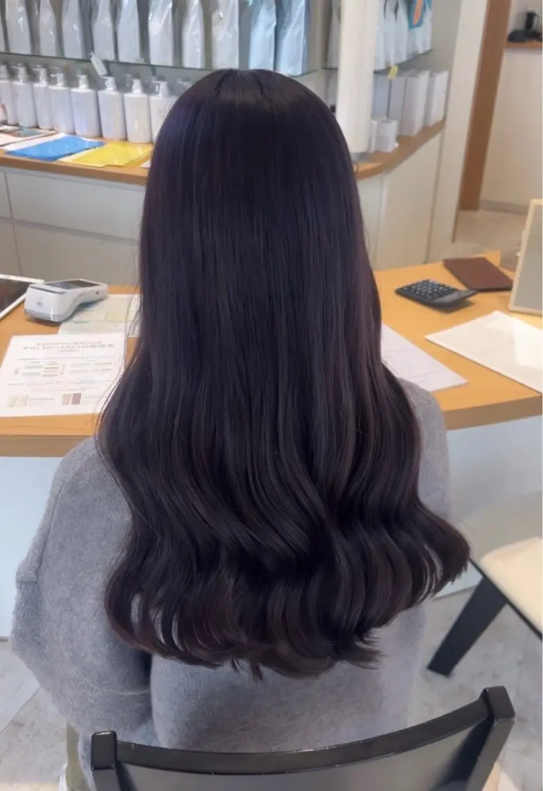 ロング 渡辺 望愛のヘアスタイル