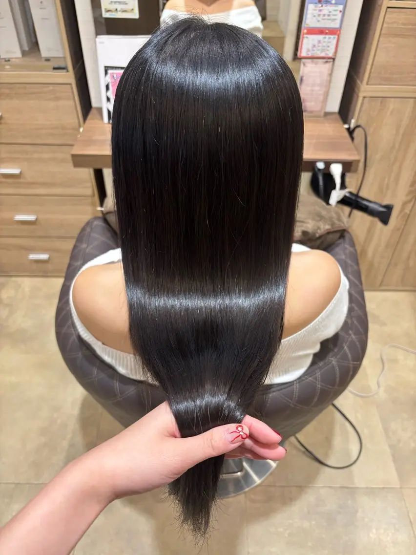 ロング Aimi🎀 浦安/じゅわっと暖色のヘアスタイル
