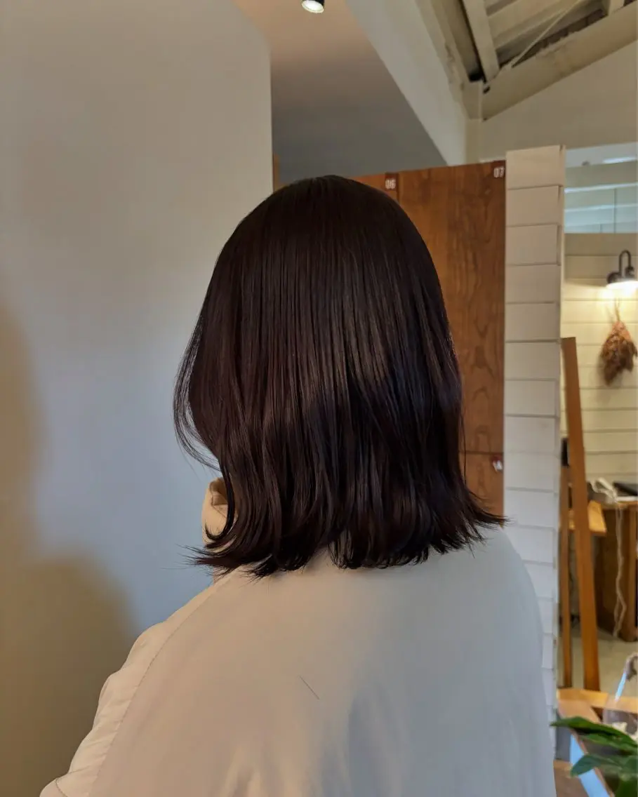 ミディアム くびれヘア レイヤーカット 似合わせカット 春モテカラー/うる艶 ストレート/羽菜のヘアスタイル