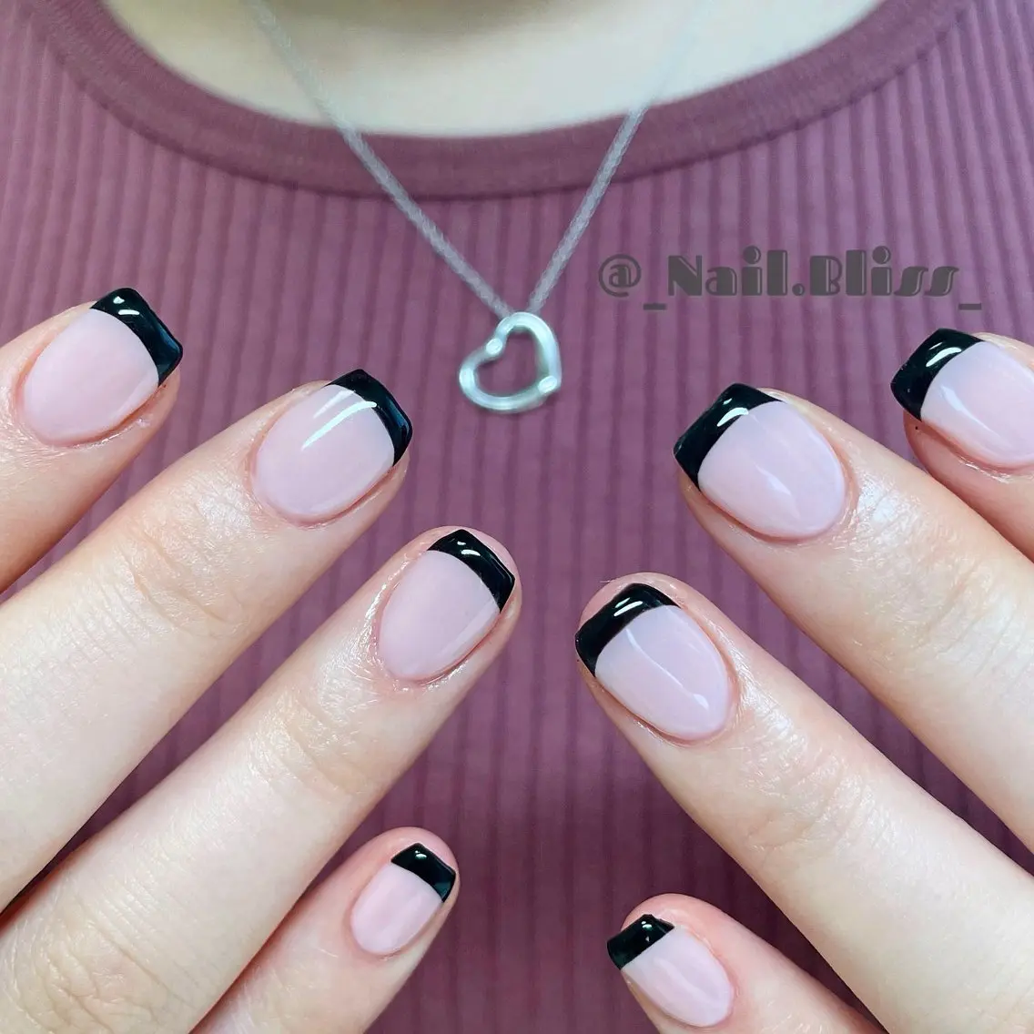 ネイル フレンチネイル シンプルネイル ハンドネイル NAIL BLISSのネイルデザイン