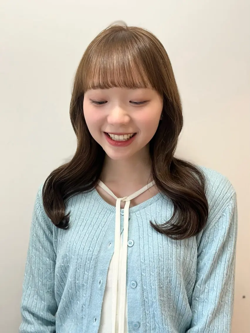 セミロング カット ヘアカラー トリートメント 盛れる透けカラー🎀 似合わせ/uiのヘアスタイル