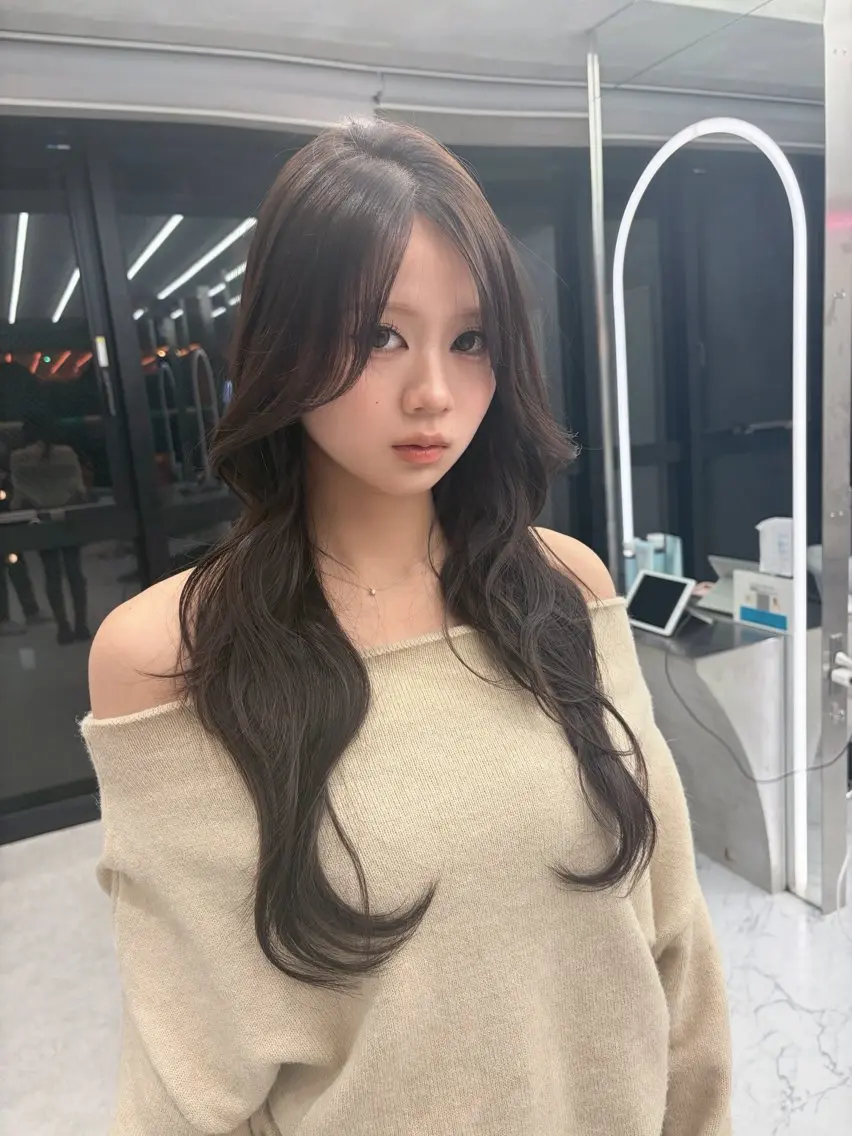 ロング レイヤーカット トリートメント カット ヘアカラー トリートメント ✨縮毛矯正✨レイヤー ホウダカズヒロのヘアスタイル
