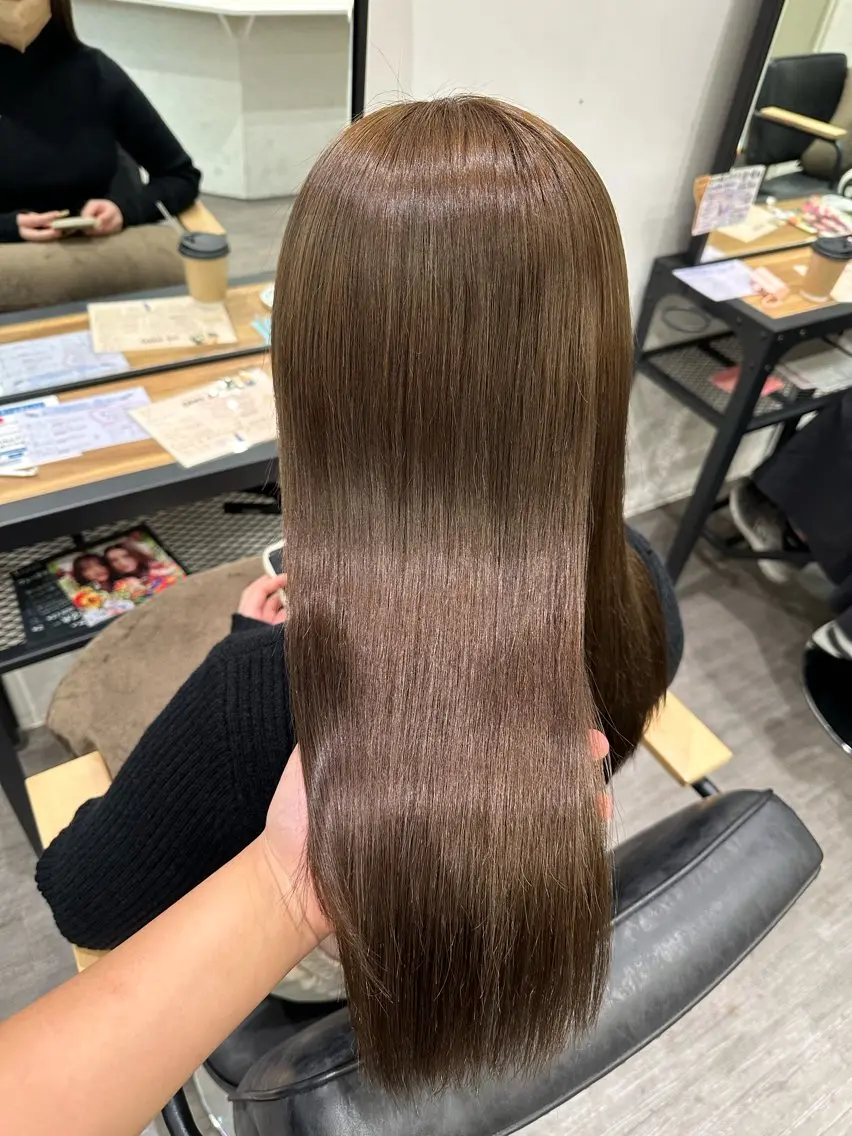 セミロング カラー ベージュカラー カット ヘアカラー トリートメント 艶髪レイヤー上田 紗也🇰🇷💗のヘアスタイル