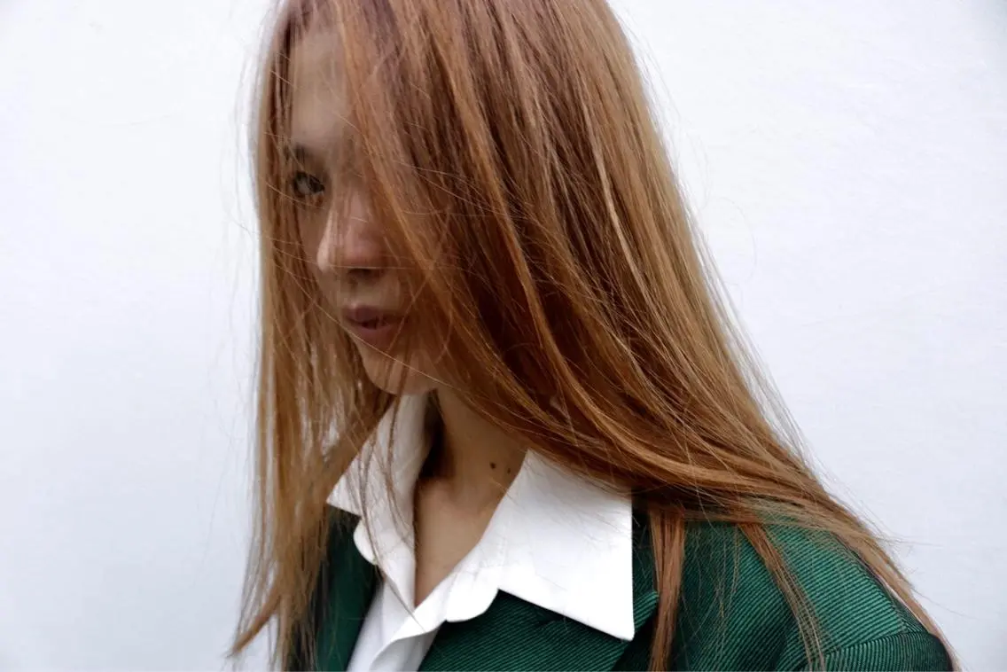 ミディアム カラー パーマ 松坂 真衣のヘアスタイル