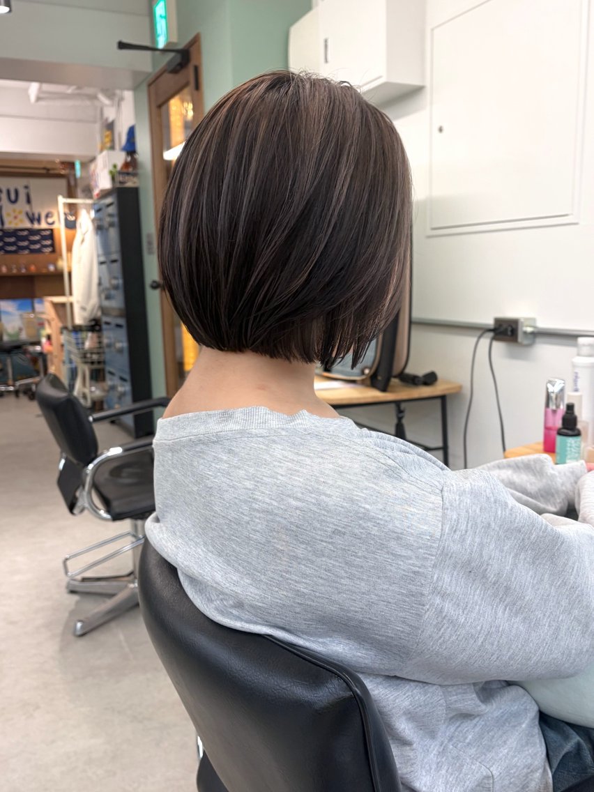 ショート ヘアカラー ショート ・ボブ ／もえまる🌻のヘアスタイル