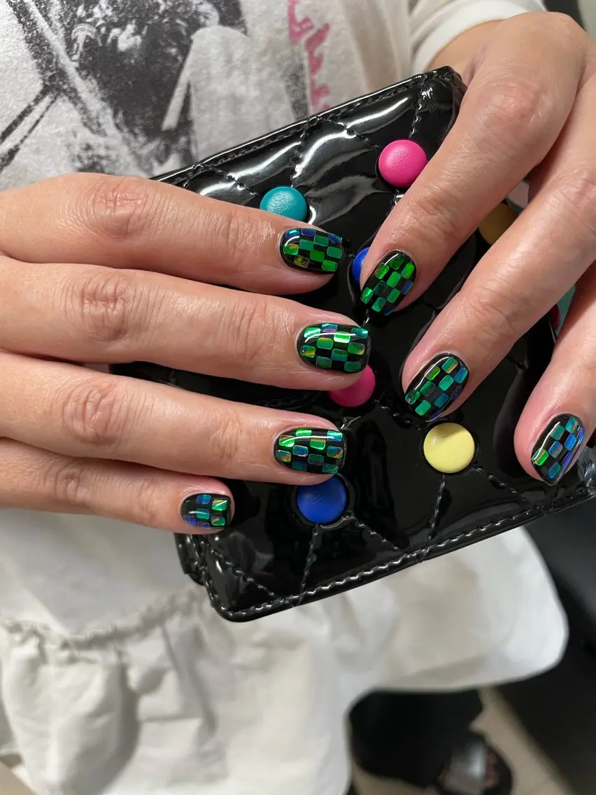 ネイル ミラーネイル ハンドネイル nail salon 3🌞越谷のネイルデザイン