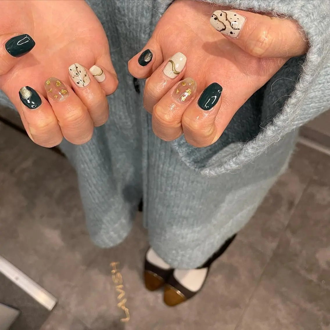 ネイル LAVISH 大和店 emi･:*+のネイルデザイン