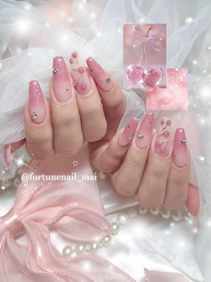 🎀オフありハンドワンホンガーリーちゅるん90分持ち込みデザイン(アート目安片手3.4本)🐩💭🎀の写真