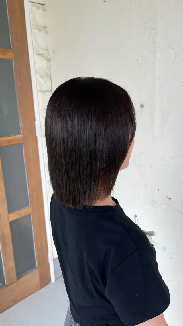 ミディアム カラー ヘアカラー ルプラボウ 鈴木 莉菜のヘアスタイル