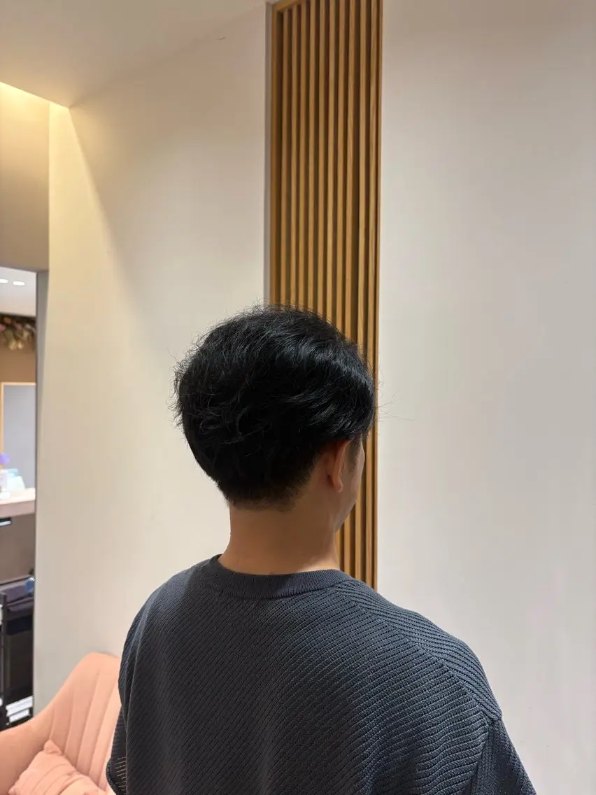 メンズ MAHAE 中司のヘアスタイル