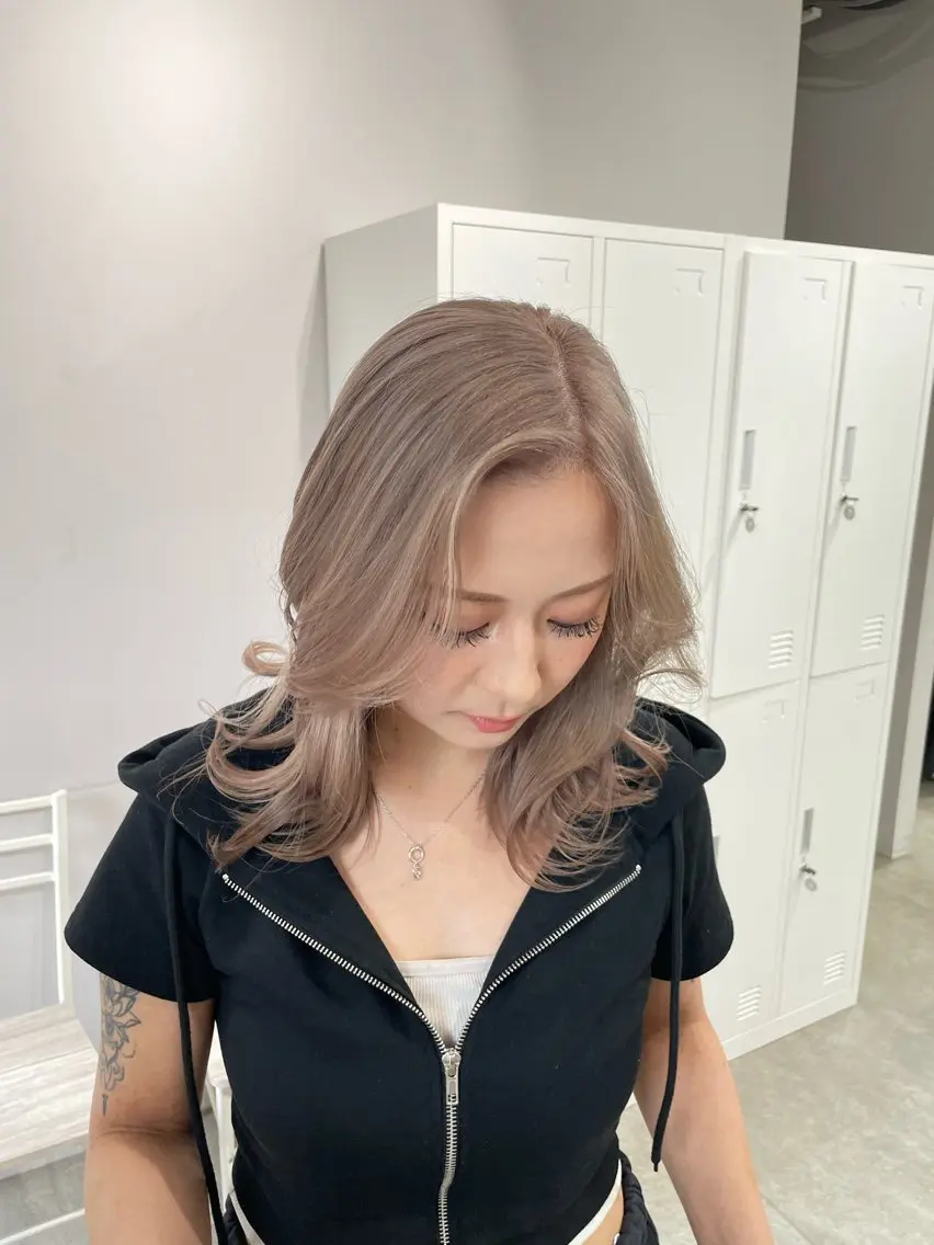 セミロング カット ヘアカラー トリートメント REINA ISHIDOのヘアスタイル