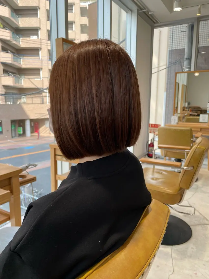 ショート カット 鈴木弥月/大人ボブ× 透明感カラーのヘアスタイル