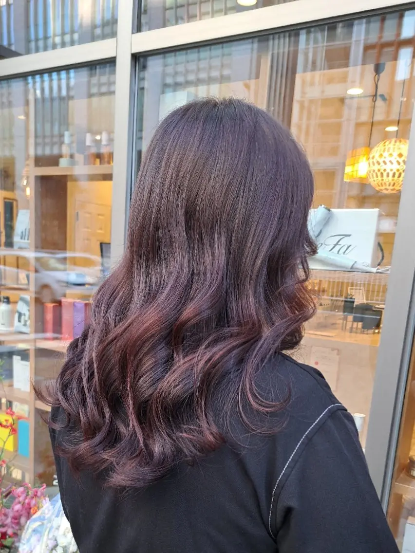 ロング カラー ブラウンカラー ラベンダーカラー ピンクカラー ピンクラベンダー ピンクラベンダーブラウン カット ヘアカラー MIYU/透明感 渋谷/ベージュカラーのヘアスタイル