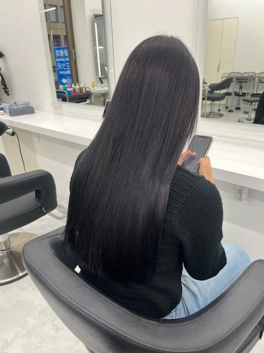 ロング カラー グレージュ ラベンダーカラー ラベンダーグレージュ ラベンダーグレー ヘアカラー 💖トレンド春夏 カラー💖FUTAのヘアスタイル