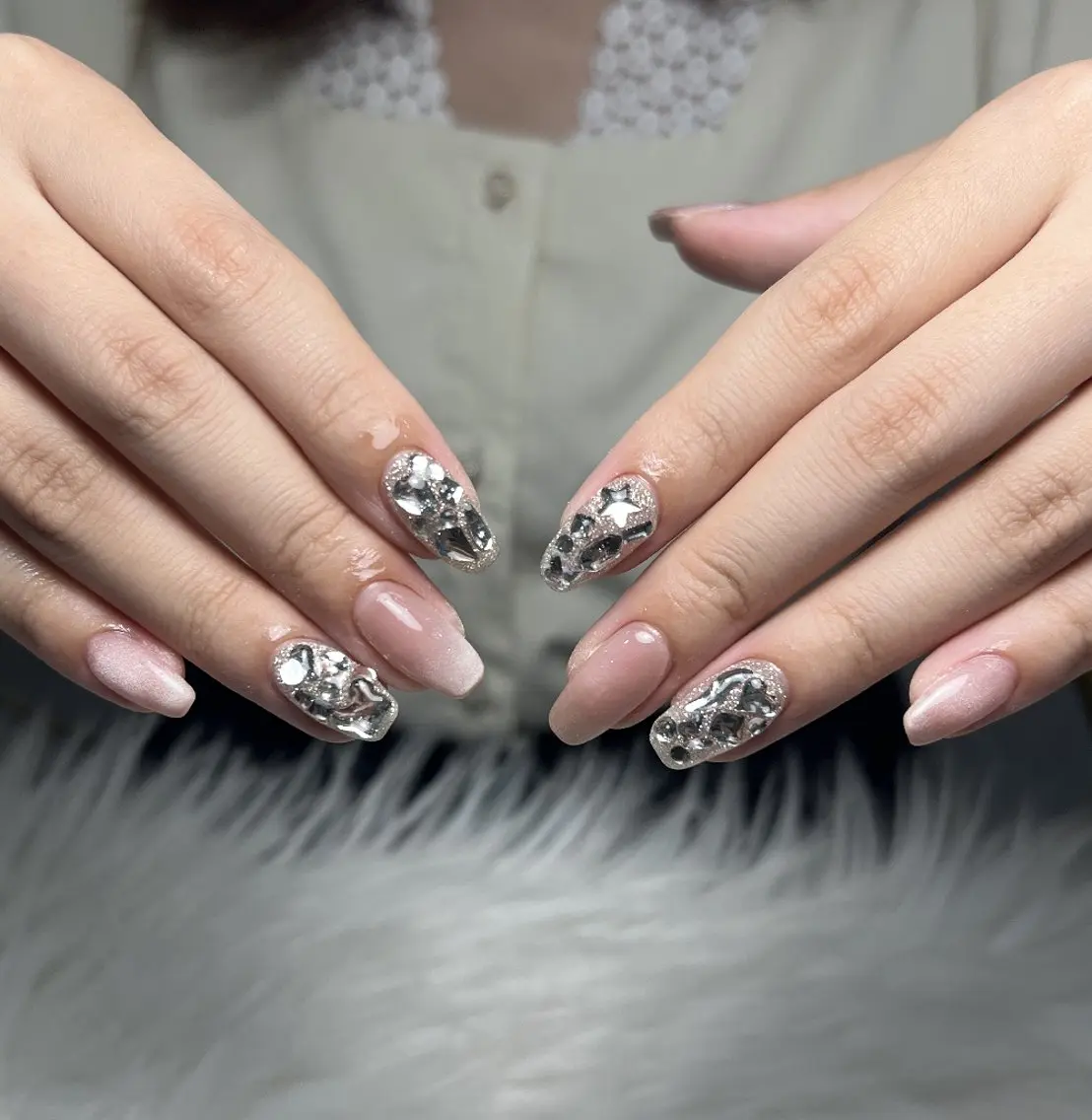 ネイル アートネイル フラワーネイル フットネイル フレンチネイル ジェルネイル ハンドネイル UM Nail Salonのネイルデザイン