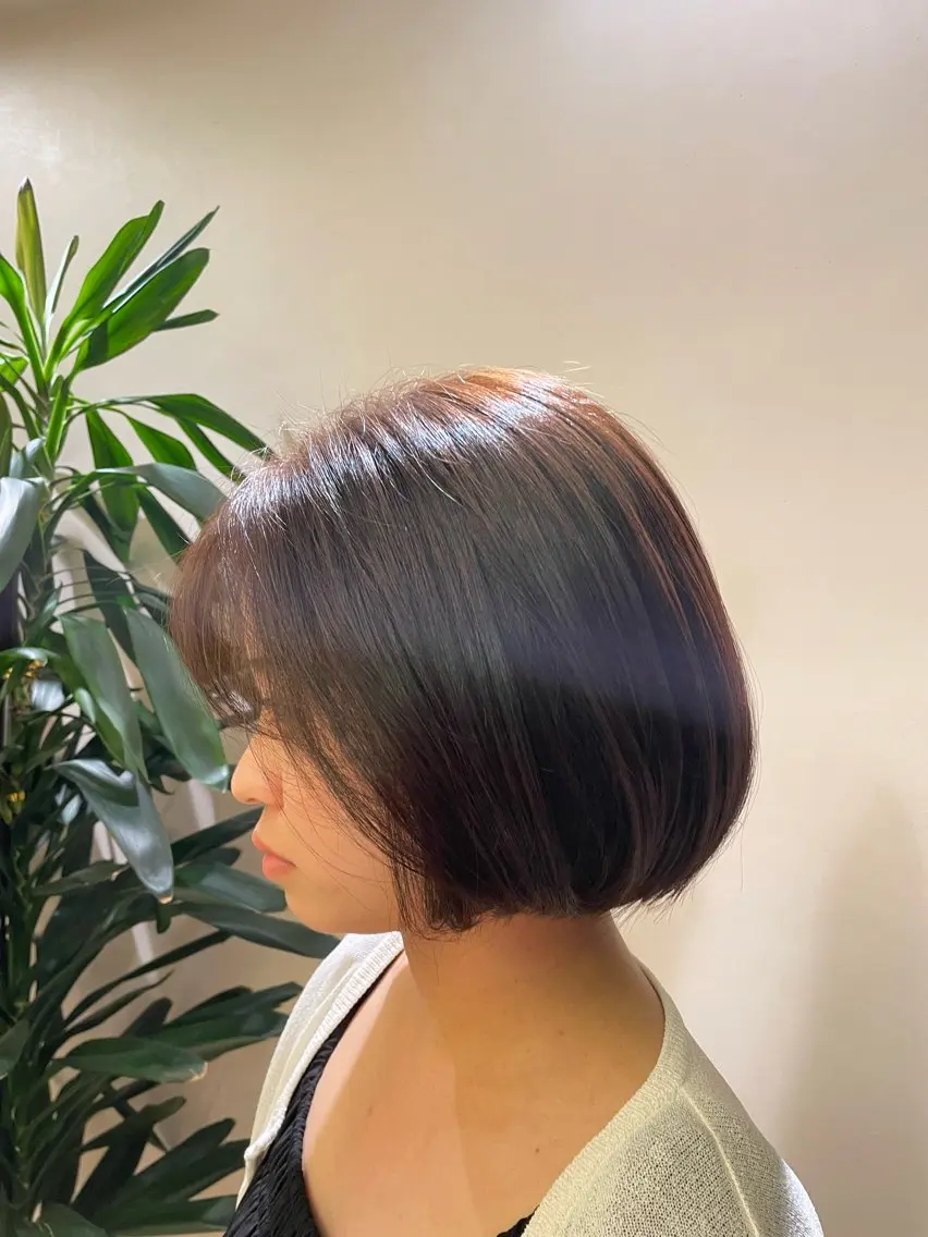 ミディアム ボブ グラングリーン大阪 savoirサキモトのヘアスタイル