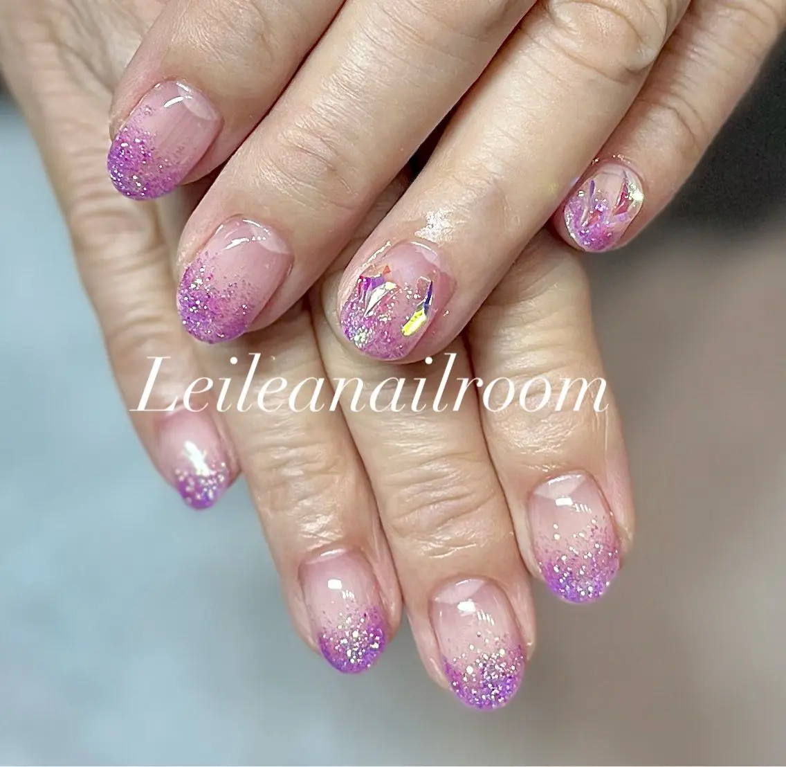 ネイル ハンドネイル レイレア ネイルルームのネイルデザイン