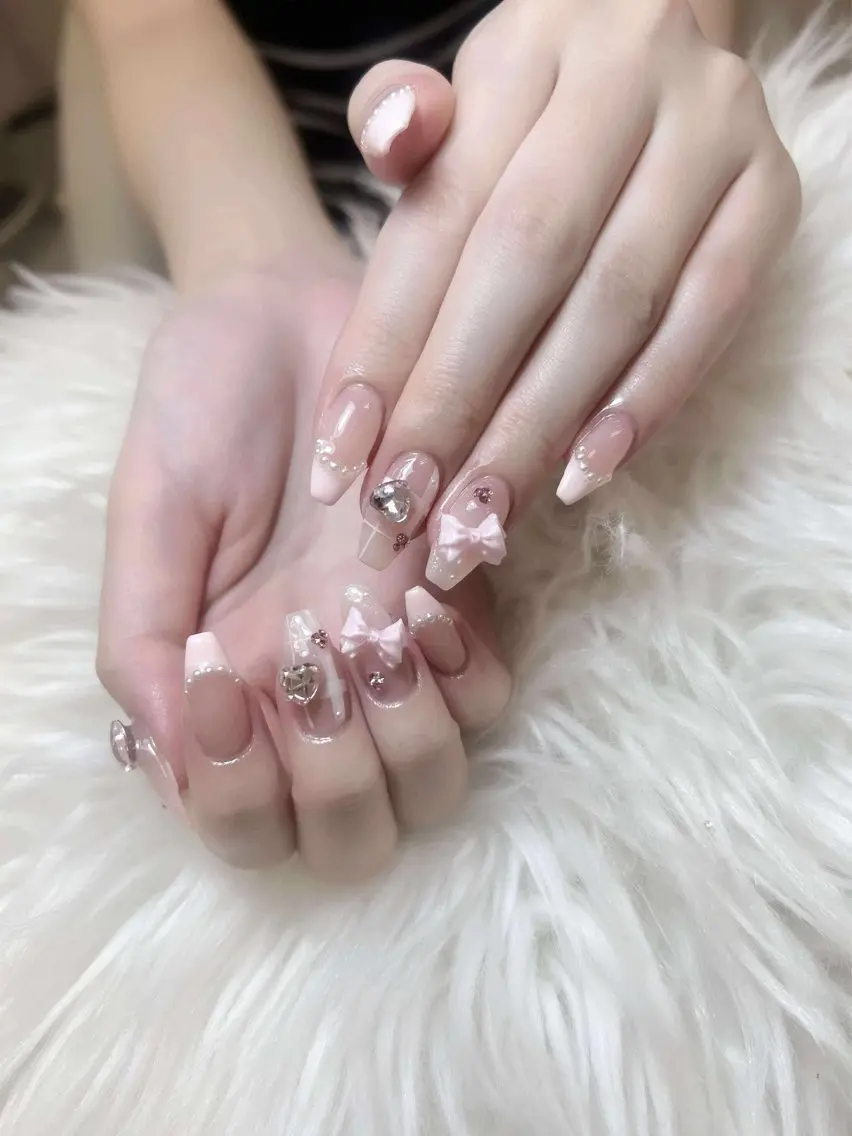 ネイル ハンドネイル ANH NAIL ゴテゴテ専門店💎のネイルデザイン