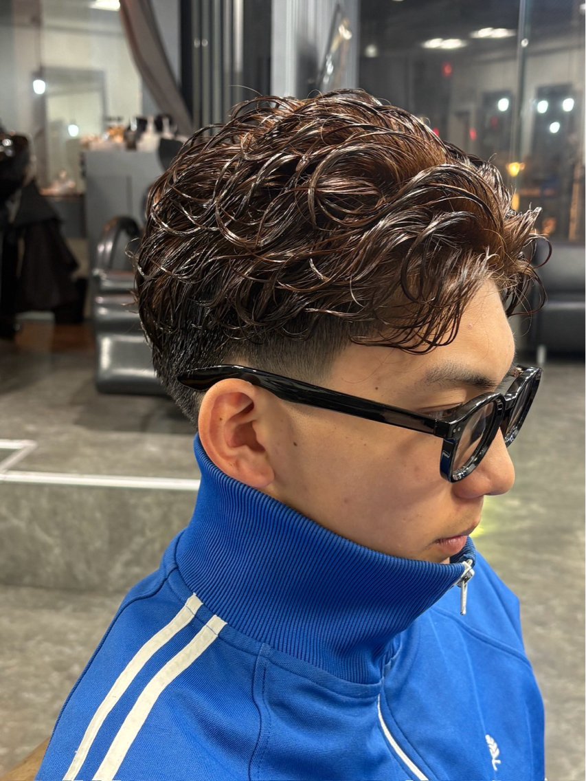 パーマ メンズ メンズメッシュ メンズパーマ スペインカール カット パーマ 大阪梅田/ツイスパ/ スペインカール/心音のヘアスタイル