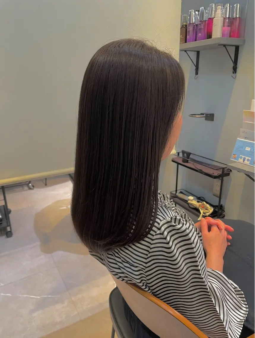 ミディアム カット ヘアカラー 縮毛矯正 トリートメント 銀座・有楽町 かけるのヘアスタイル