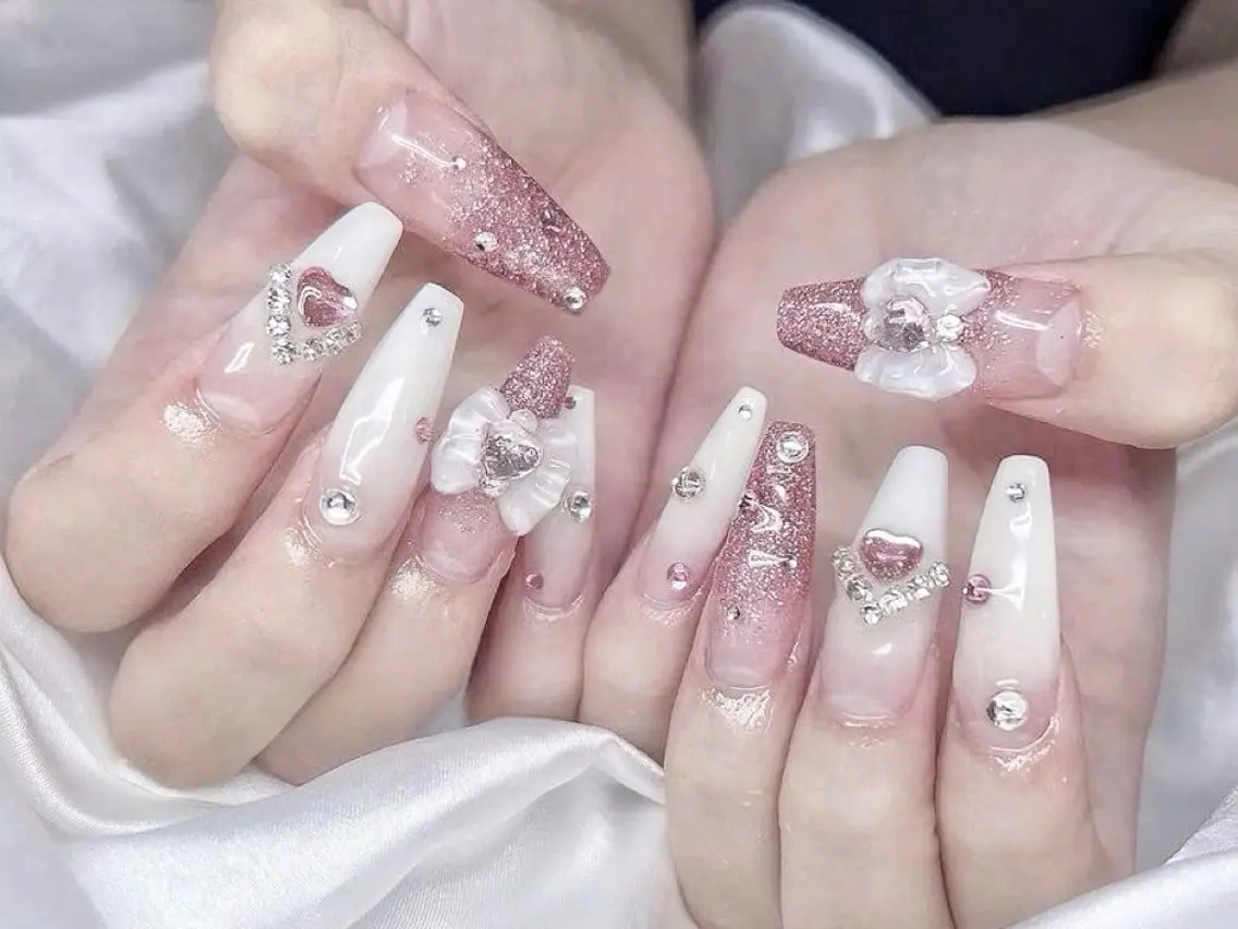 ネイル Iconic Nailのネイルデザイン