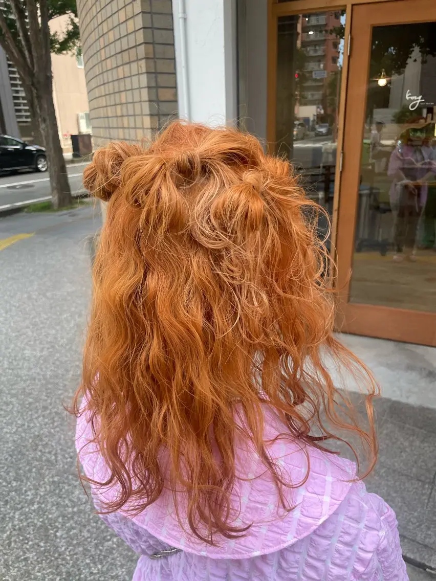 セミロング ヘアアレンジ 東 史夏のヘアスタイル
