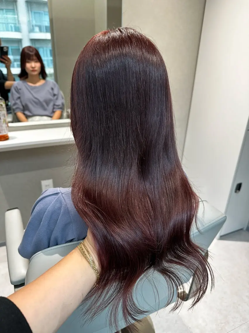 ロング ヘアカラー VEGA天神 ブリーチのヘアスタイル