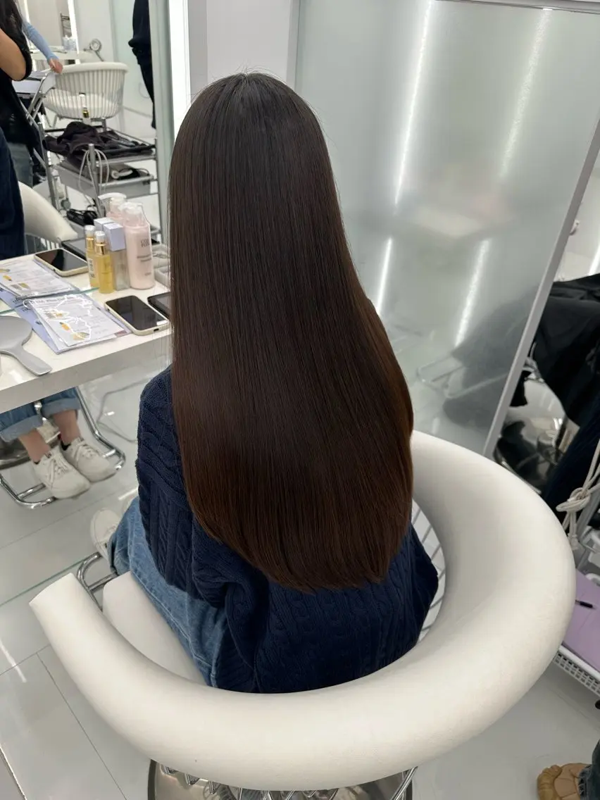 ロング カラー 🫧RYOグレージュ /透け感カラー🫧のヘアスタイル