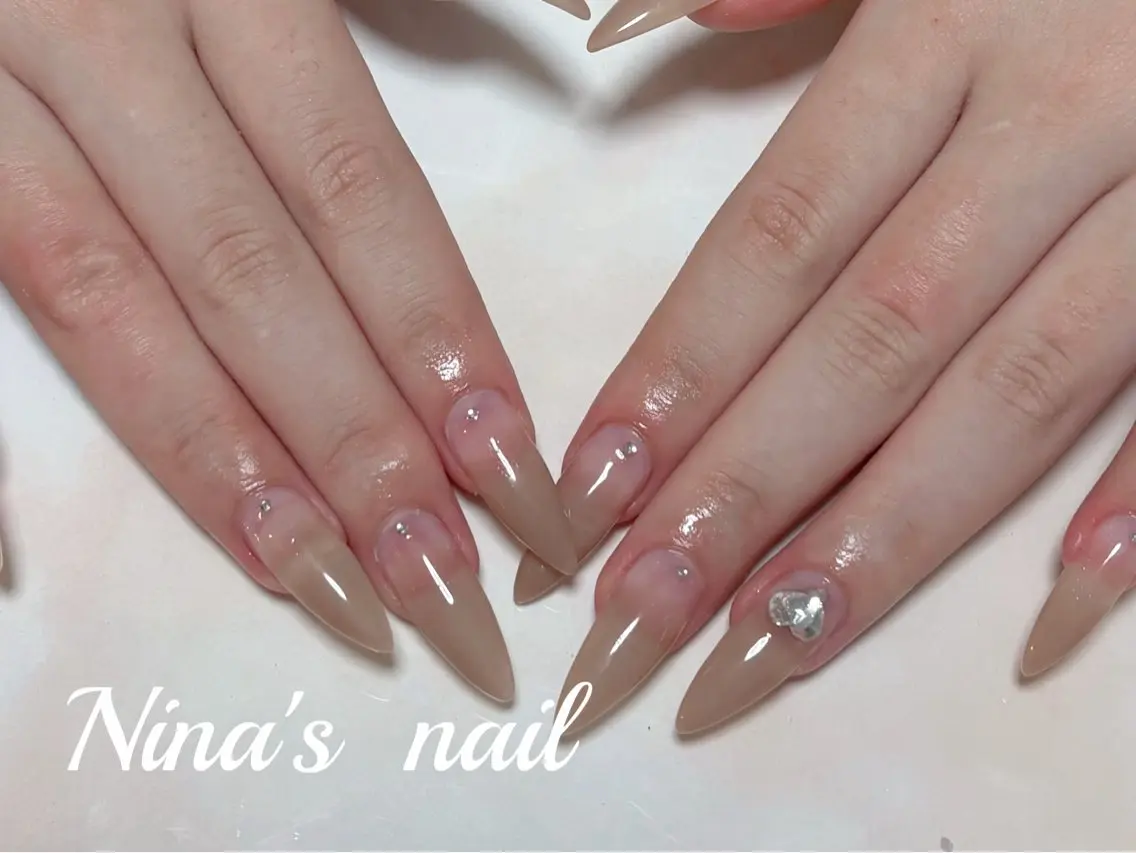 ネイル ハンドネイル Nina's nailのネイルデザイン