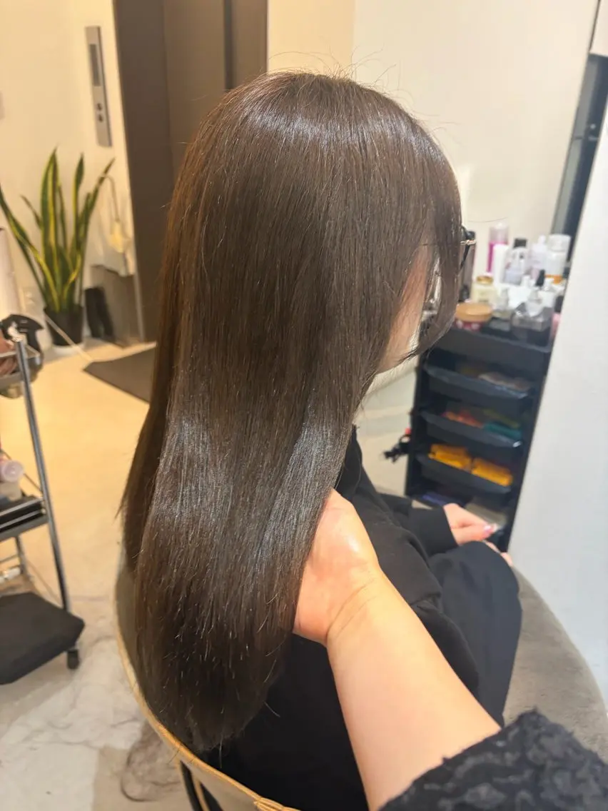 ロング カット ヘアカラー トリートメント ✨色持ちの良い艶 カラー✨蟹江真世のヘアスタイル