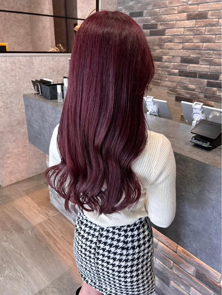 ロング ヘアカラー 檀ノ原 結希のヘアスタイル