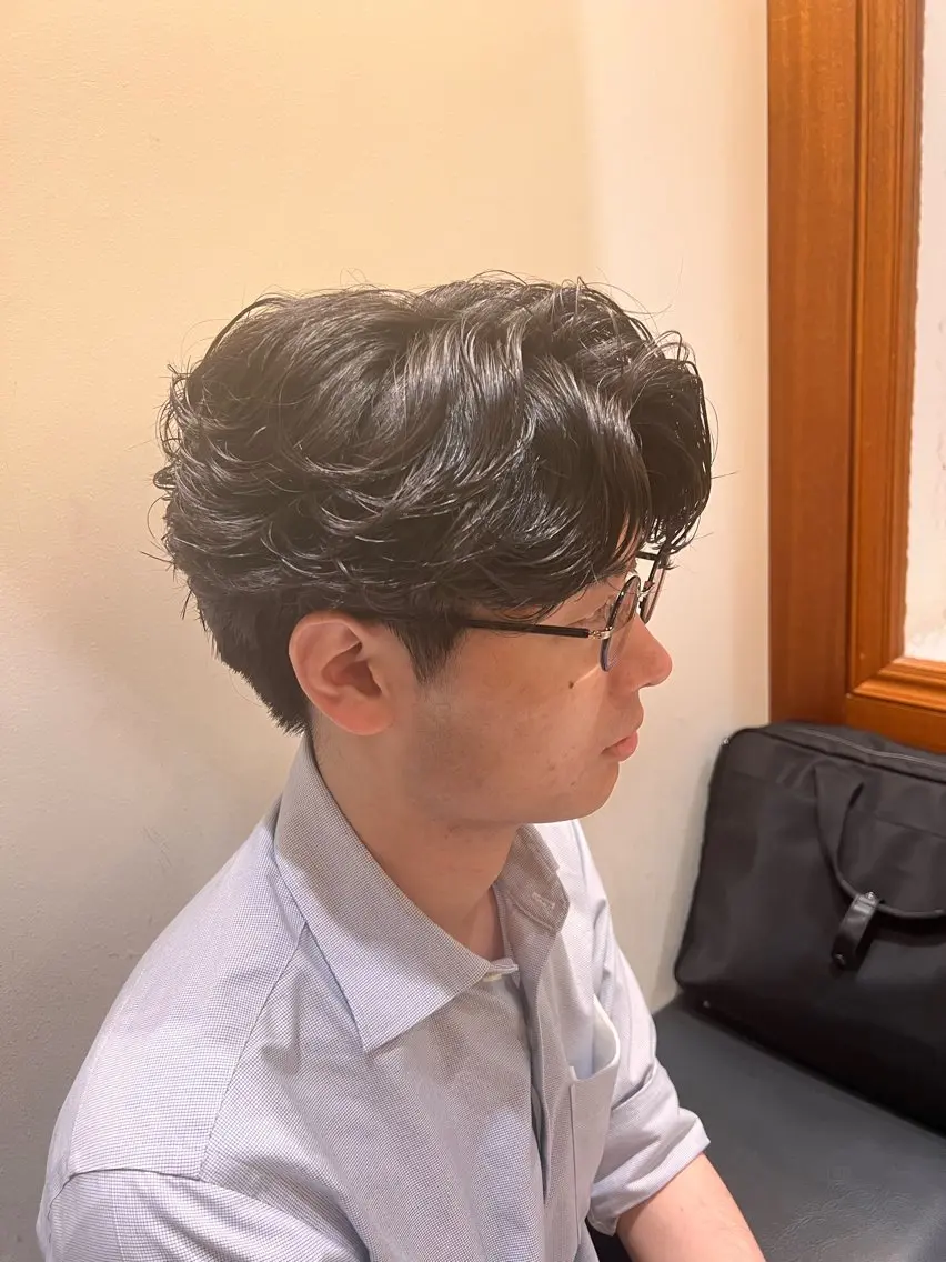 メンズ フェザーパーマ メンズパーマ Ryosuke 癖毛の方大募集のヘアスタイル