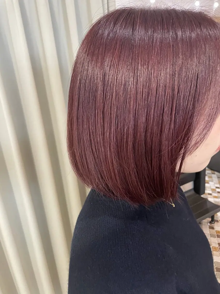 ショート カラー ブリーチ ハイライトカラー ピンクカラー ハイライト ヘアカラー トリートメント 平澤 萌香のヘアスタイル