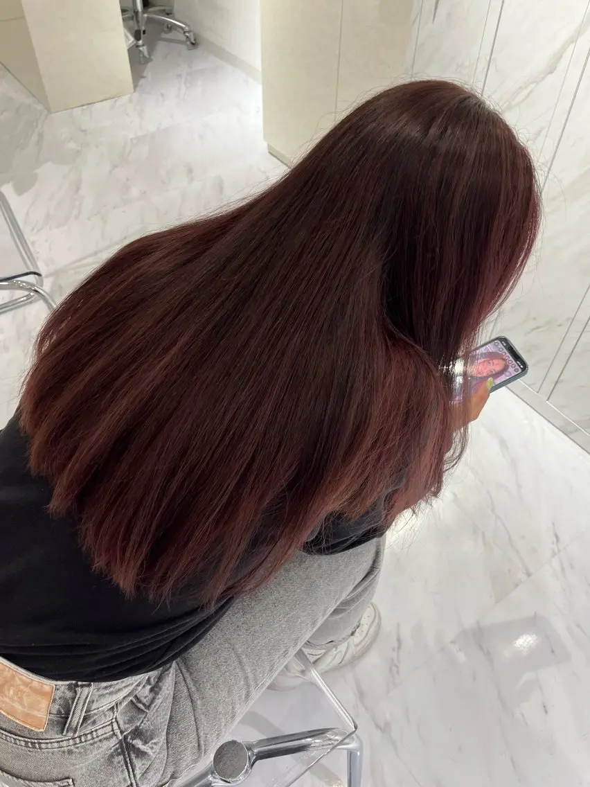 ロング ハイライト レイヤーカット🤍 seriraのヘアスタイル