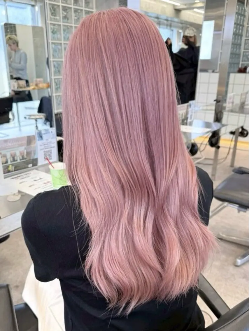 カラー ベージュカラー ブリーチ 透明感カラー ダブルカラー ハイトーンカラー ヘアカラー あつき/パーマ/縮毛 /ブリーチ特化🌟のヘアスタイル