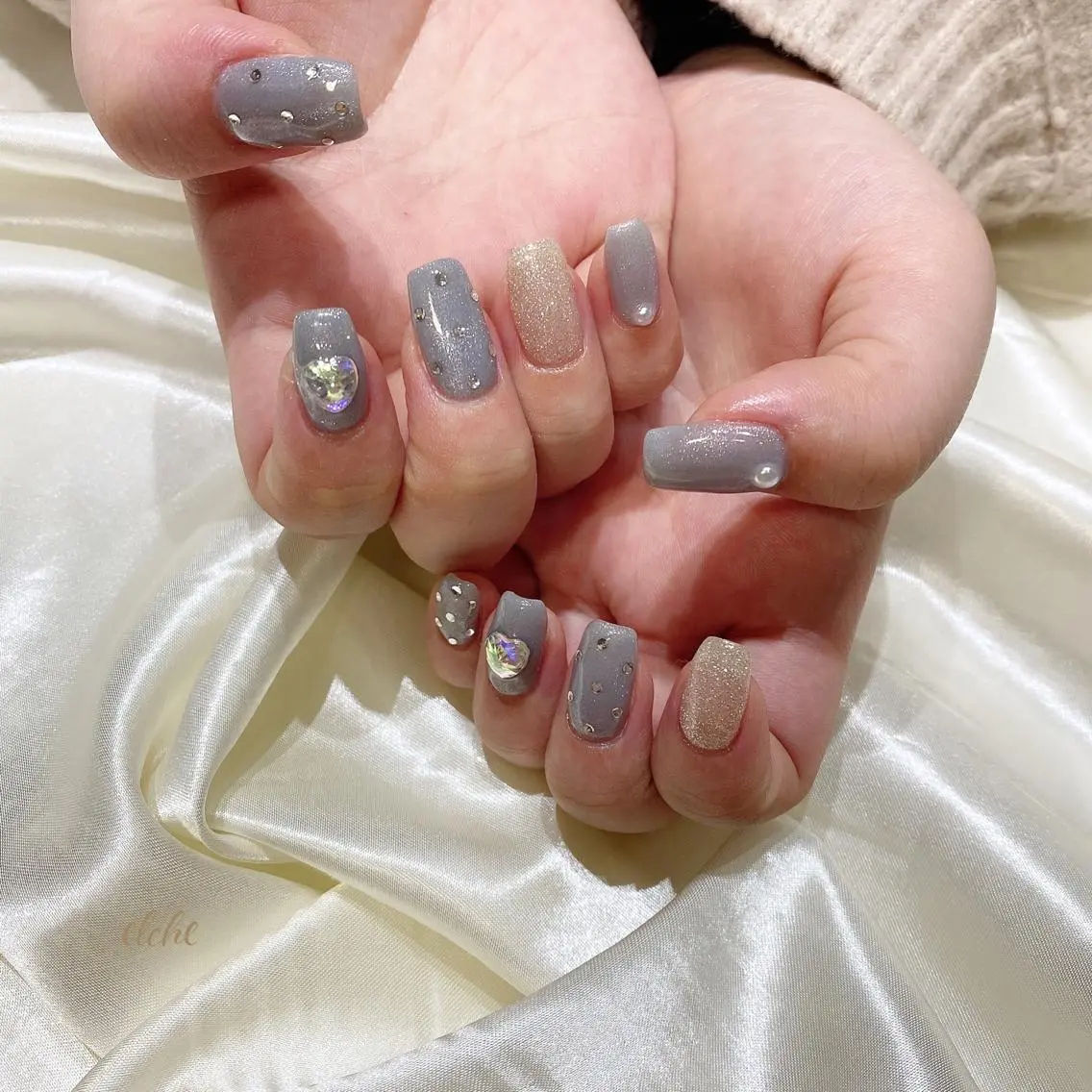 ネイル ハンドネイル 西岡 杏のネイルデザイン