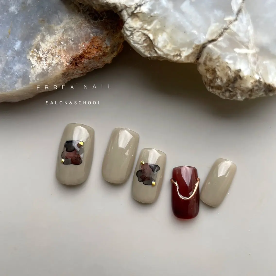 ネイル ハンドネイル ハンドケア freex nail /ニュアンス/個性派のネイルデザイン