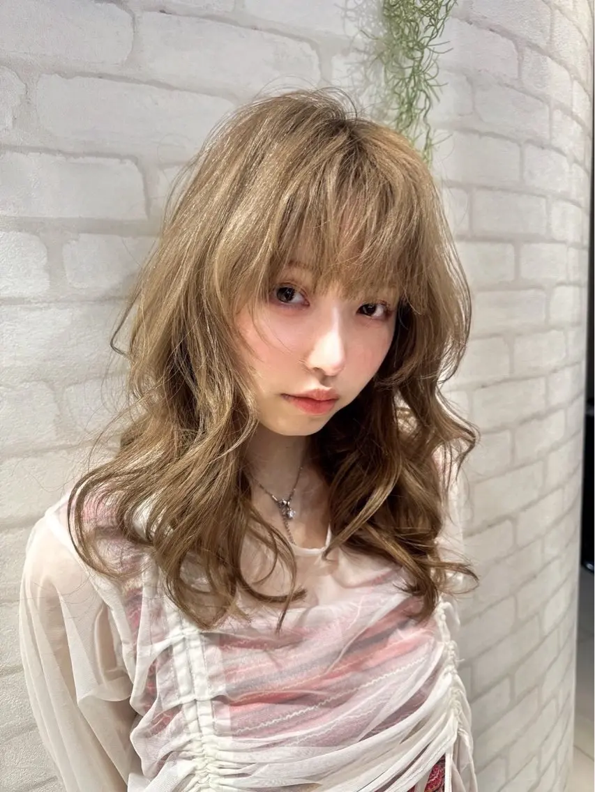 カット&今話題の最高級イルミナカラー✨の写真
