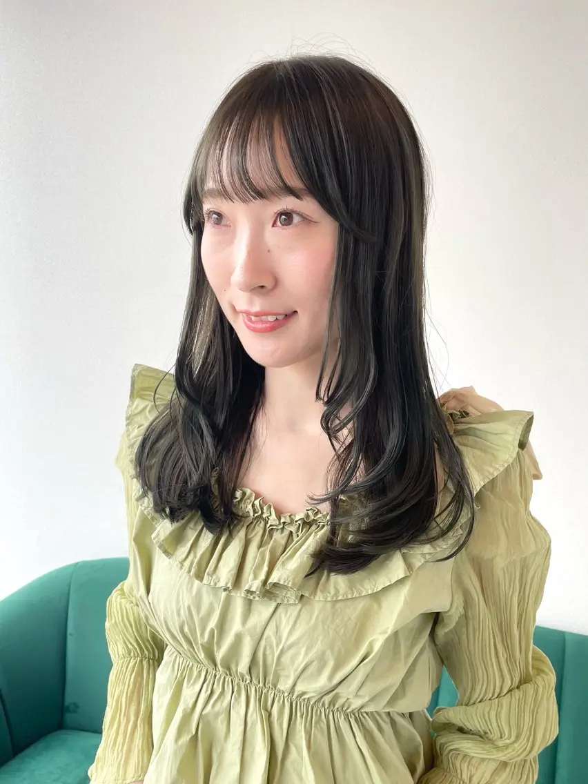 ロング レイヤーカット ロング カット ヘアカラー トリートメント kitin 吉祥寺 山岸花のヘアスタイル
