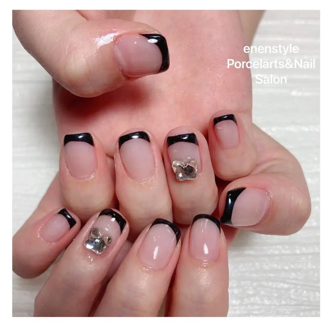 ミディアム ネイル ハンドネイル 🐾enen style 🐾のネイルデザイン