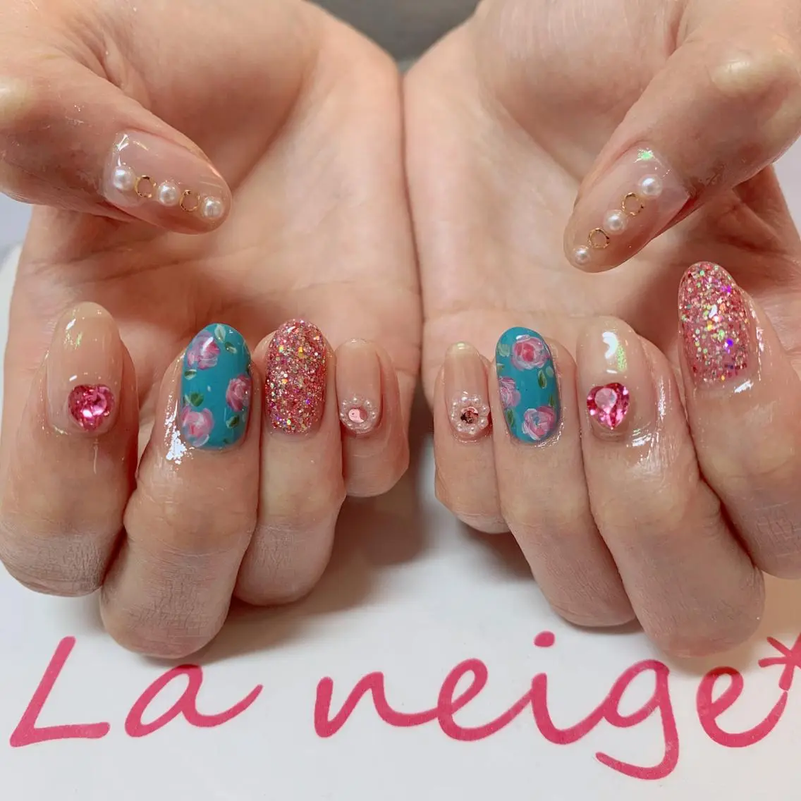 ネイル ハート La neige* yuki 🐩🌙のネイルデザイン
