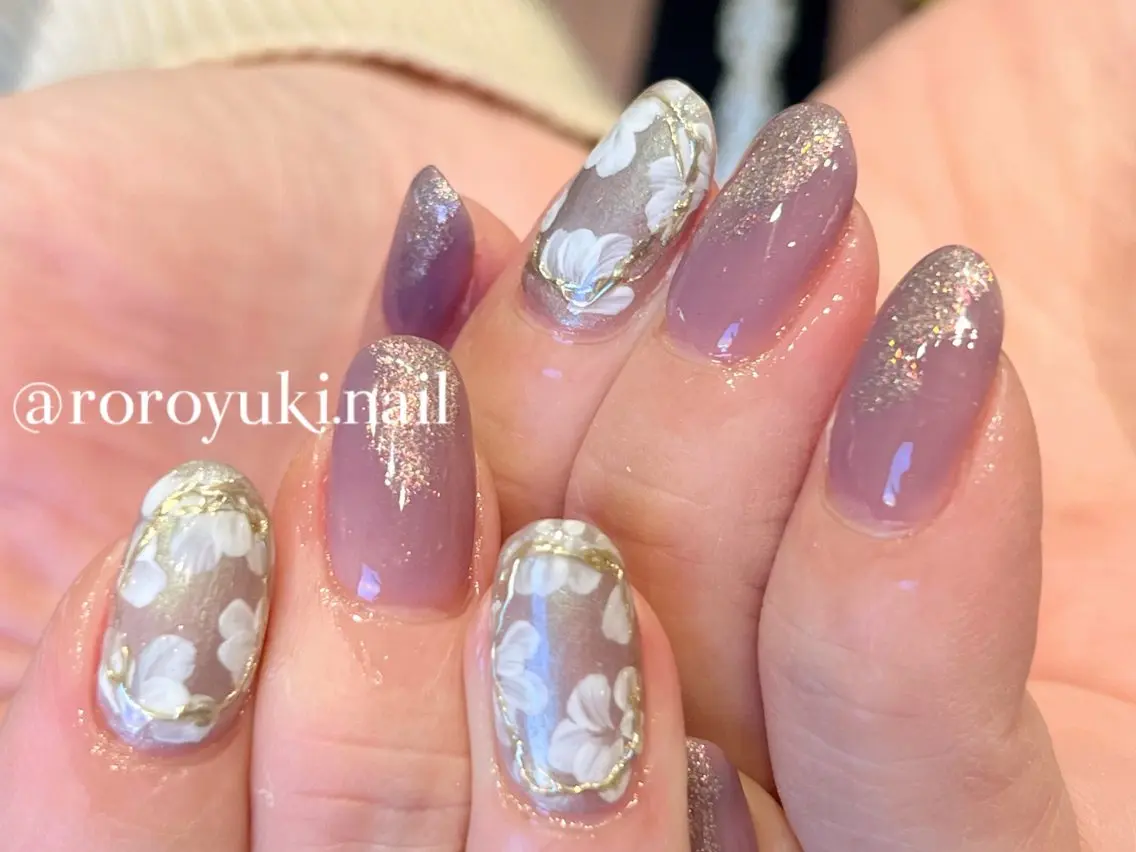 ネイル ハンドネイル Luna nails Yukiのネイルデザイン