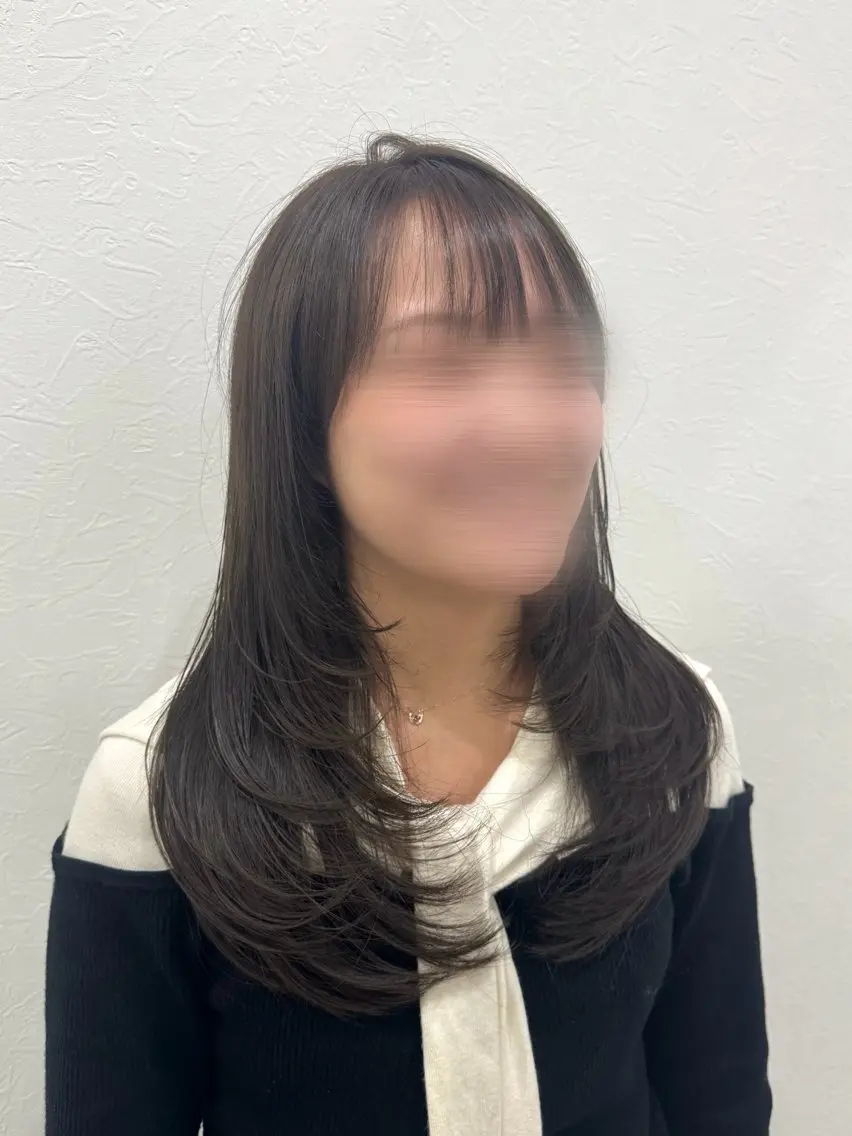 セミロング レイヤーカット カット ヘアカラー トリートメント 💎縮毛矯正/透明感 カラー💎椎葉みひろのヘアスタイル